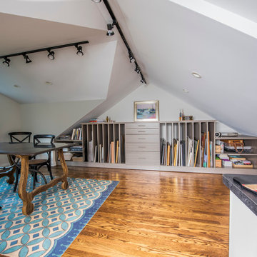 Renovated Artist's Attic Studio - Atelier