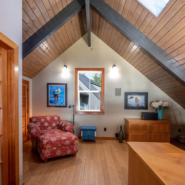 Sands Lane Waterfront Residence. Camano Island WA