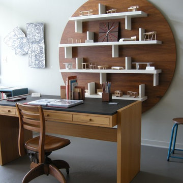 Span Desk & Wallscape