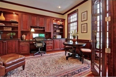 Home office - traditional home office idea in Boston