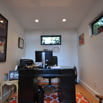 Studio Shed home office, modern decor