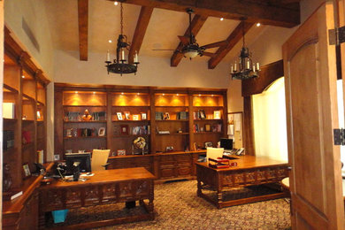 Tuscan home office photo in Los Angeles