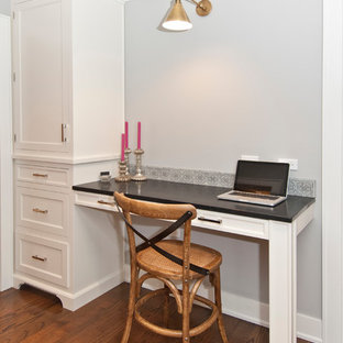 Inspiration for a timeless home office remodel in Chicago