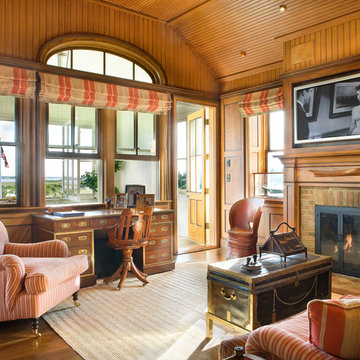 Traditional Home Office