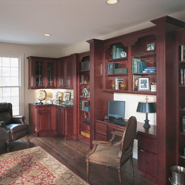 Traditional Home Office in Chicago, Illinois
