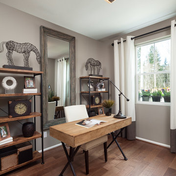 Traditional Home Office