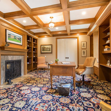Traditional Home Office