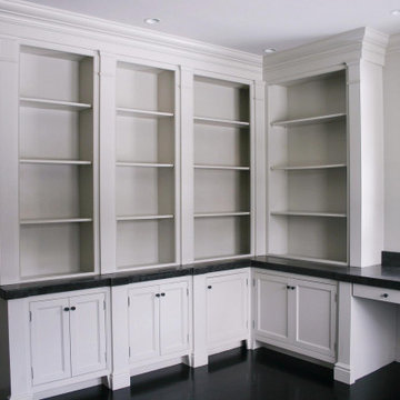 Traditional White Wainscoting