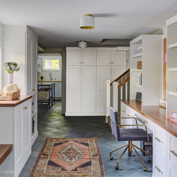 Transitional Farmhouse