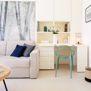 Un bureau contemporain dans un studio apartment rénové sur Nice
