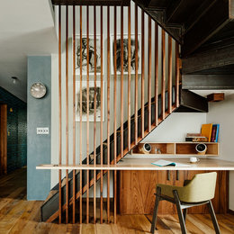 https://www.houzz.com/photos/vinegar-hill-stairs-and-desk-contemporary-home-office-new-york-phvw-vp~14680700