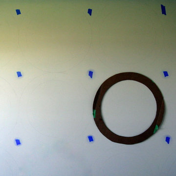 Wall Treatment Made From A Pizza Box-DIY