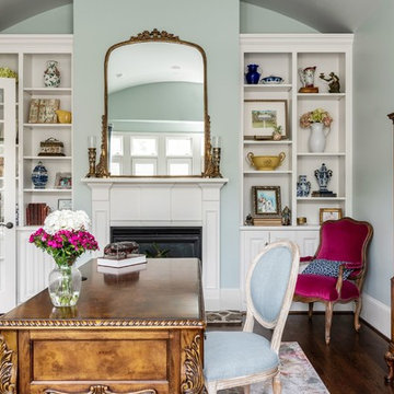 Waxhaw/Marvin, Colorful Interiors -Mixing antiques with new furniture