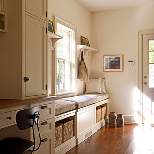 Williamsburg Colonial