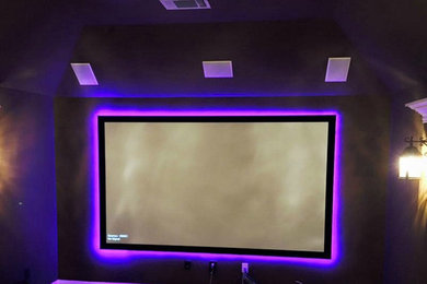 Example of a minimalist home theater design in Austin