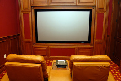 Photo of a traditional home cinema in Tampa.