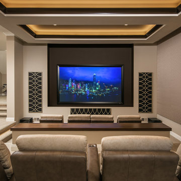 Upscale Transitional