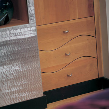 Wave of the Future Cabinetry: Custom Designed Wavy Drawers from Dura Supreme