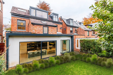 This is an example of a contemporary house exterior in Manchester.