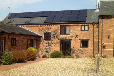 4.00kWp Solar PV System all black installed by Ecohouse UK Lt