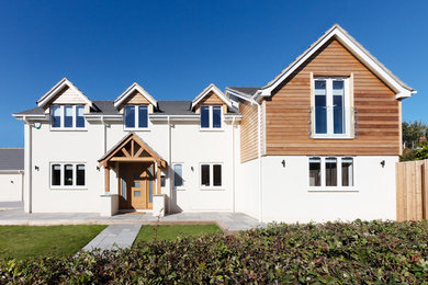 Inspiration for a large contemporary two floor detached house in Berkshire.