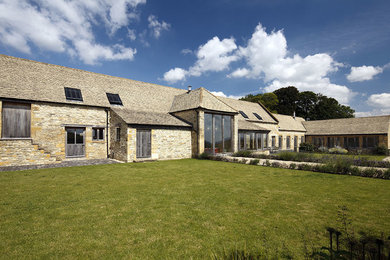 This is an example of a farmhouse house exterior in Sussex.