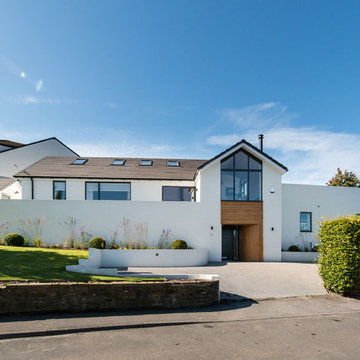 Contemporary refurbishment and extension of bungalow