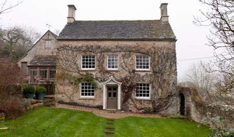 Houzz Tour: City Glamour in a Rural Country Home