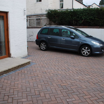 Driveline 50 brindle driveway with charcoal border