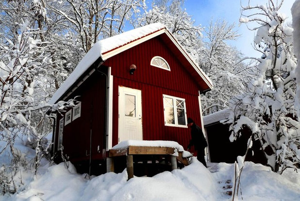 Skandinavisk Hus & facade by Lundqvist Trävaru AB