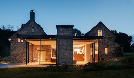 Houzz Tour: A Contemporary Retreat on a British Moor