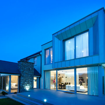Flow of movement within dwelling improved due to spacious modern extension
