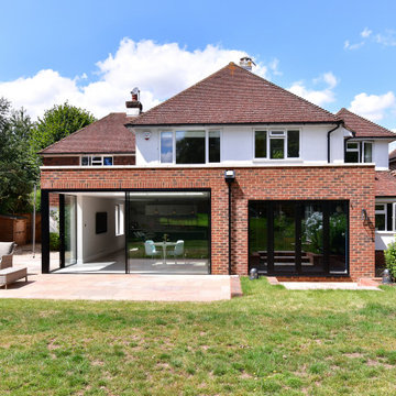 Glazed perfection for single storey extension in Shalford, Surrey