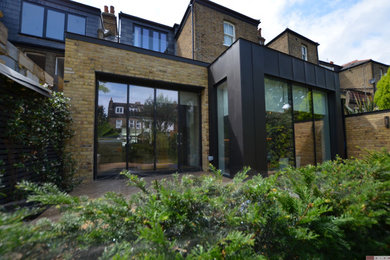 Design ideas for a modern house exterior in London.
