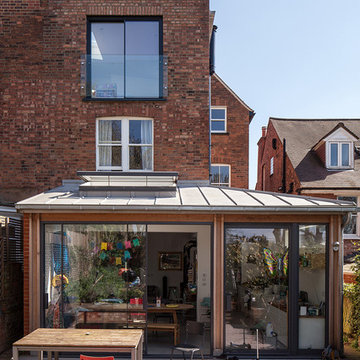 House refurbishment & extension for 2 musicians and their family, London