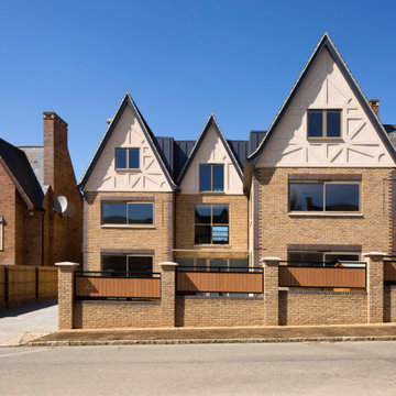 Identical Luxury Homes, Milton Keynes