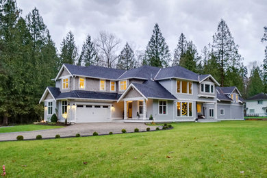 This is an example of a coastal house exterior in Vancouver.