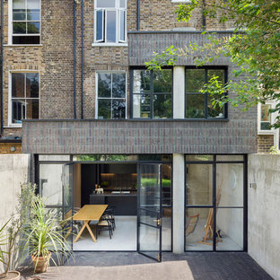 Medium sized industrial house exterior in London.