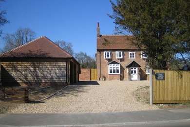 This is an example of a classic house exterior in Hampshire.