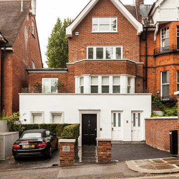 Maresfield Gardens - Entrance