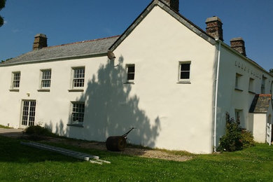 Design ideas for a traditional house exterior in Cornwall.