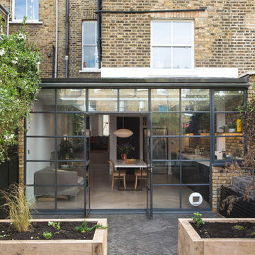 Oakford Rd, North London