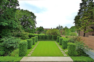 Design ideas for a modern garden in London.