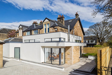 Inspiration for a contemporary house exterior in Glasgow.