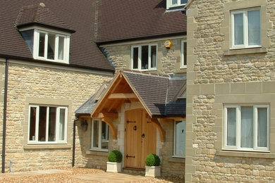Elegant exterior home photo in Cambridgeshire
