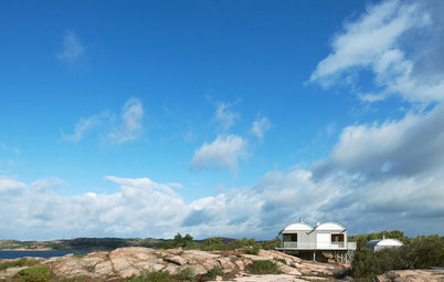 Houzz Tour: Gäst hos naturen i Bohusläns sommarlandskap