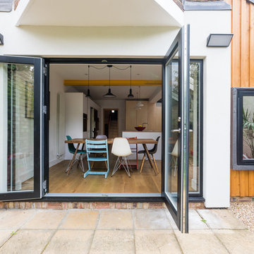 Timber clad side return extension