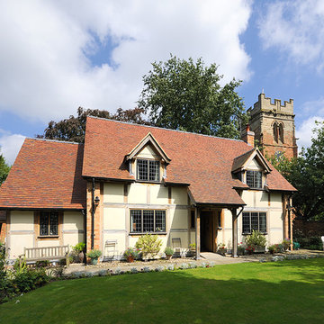 Traditional oak frame cottage