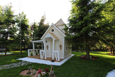 Inspiration pour un abri de jardin rustique de taille moyenne.