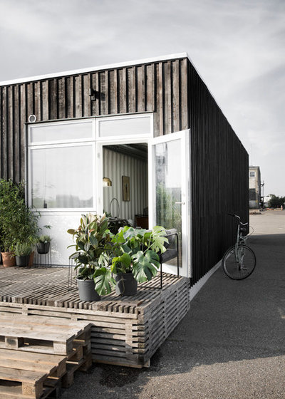 Industrielt Hus & facade by CPH Containers